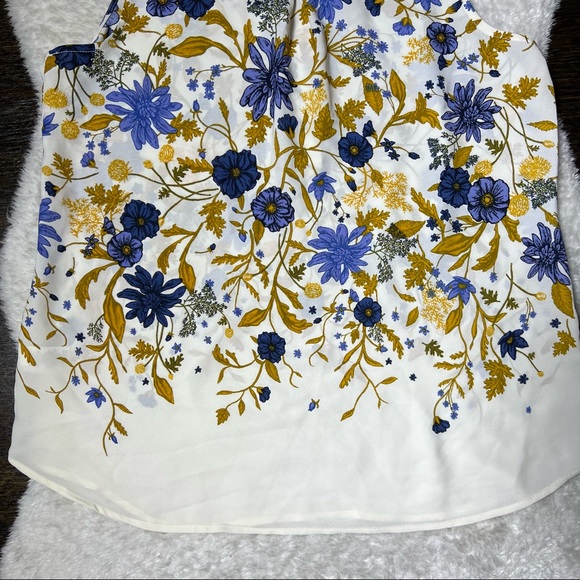 NWT Maurices Blue and Gold Floral Tank Top Blouse - Picture 7 of 11